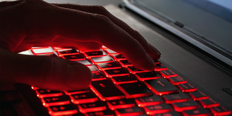 Клавиатура ноутбука с подсветкой