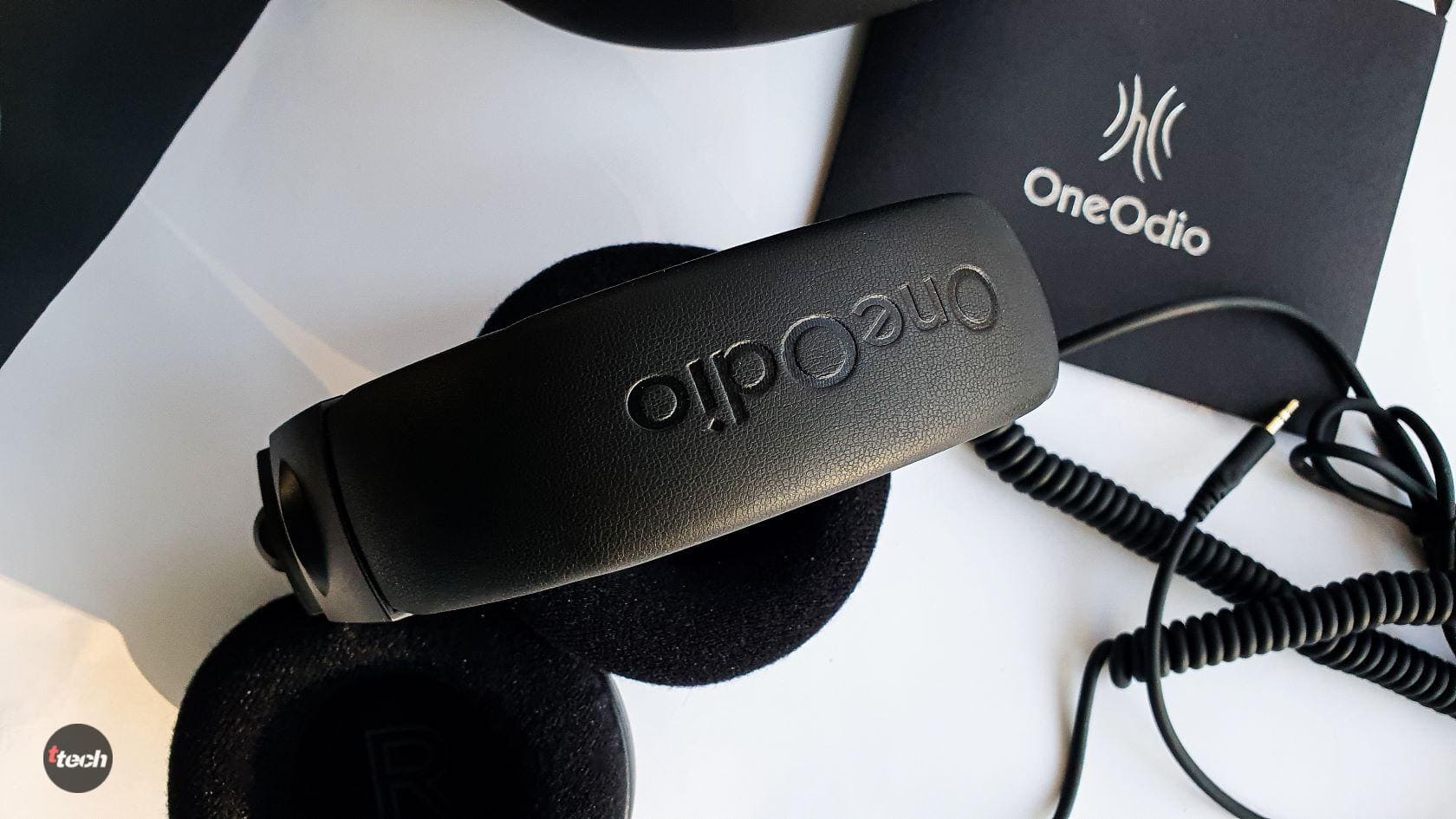 Oneodio Monitor 80 фотография крепления (1)