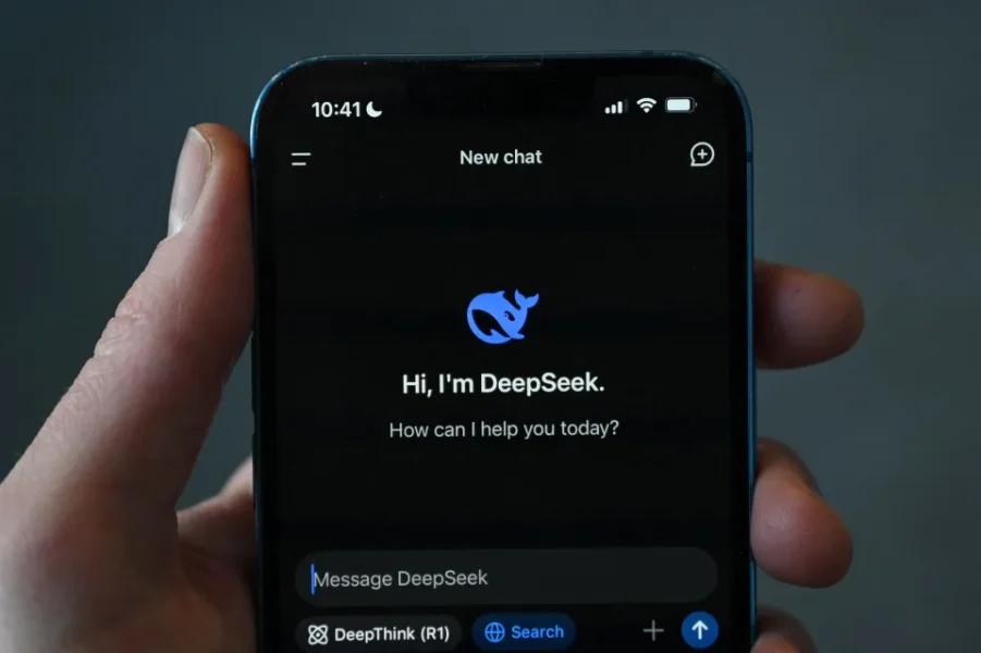 Почему DeepSeek стал хитом App Store?