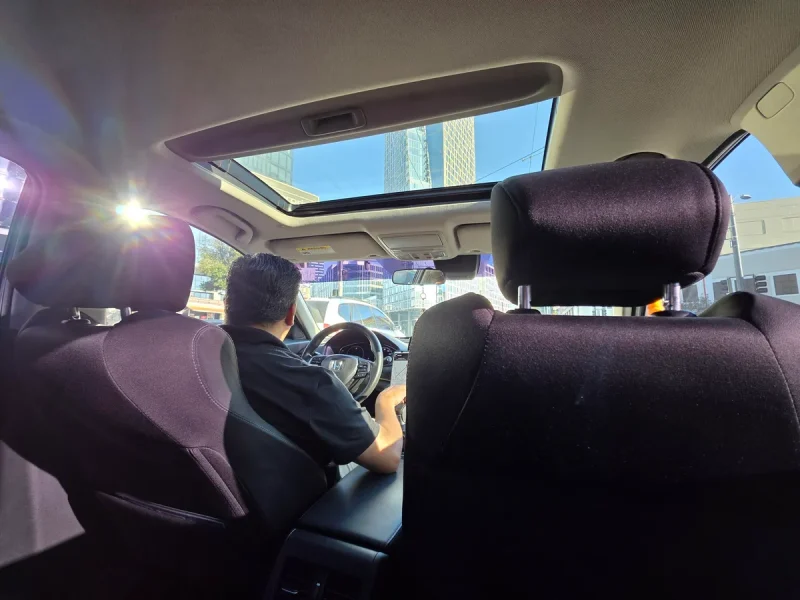 Фотография салона автомобиля на Samsung S25 Ultra