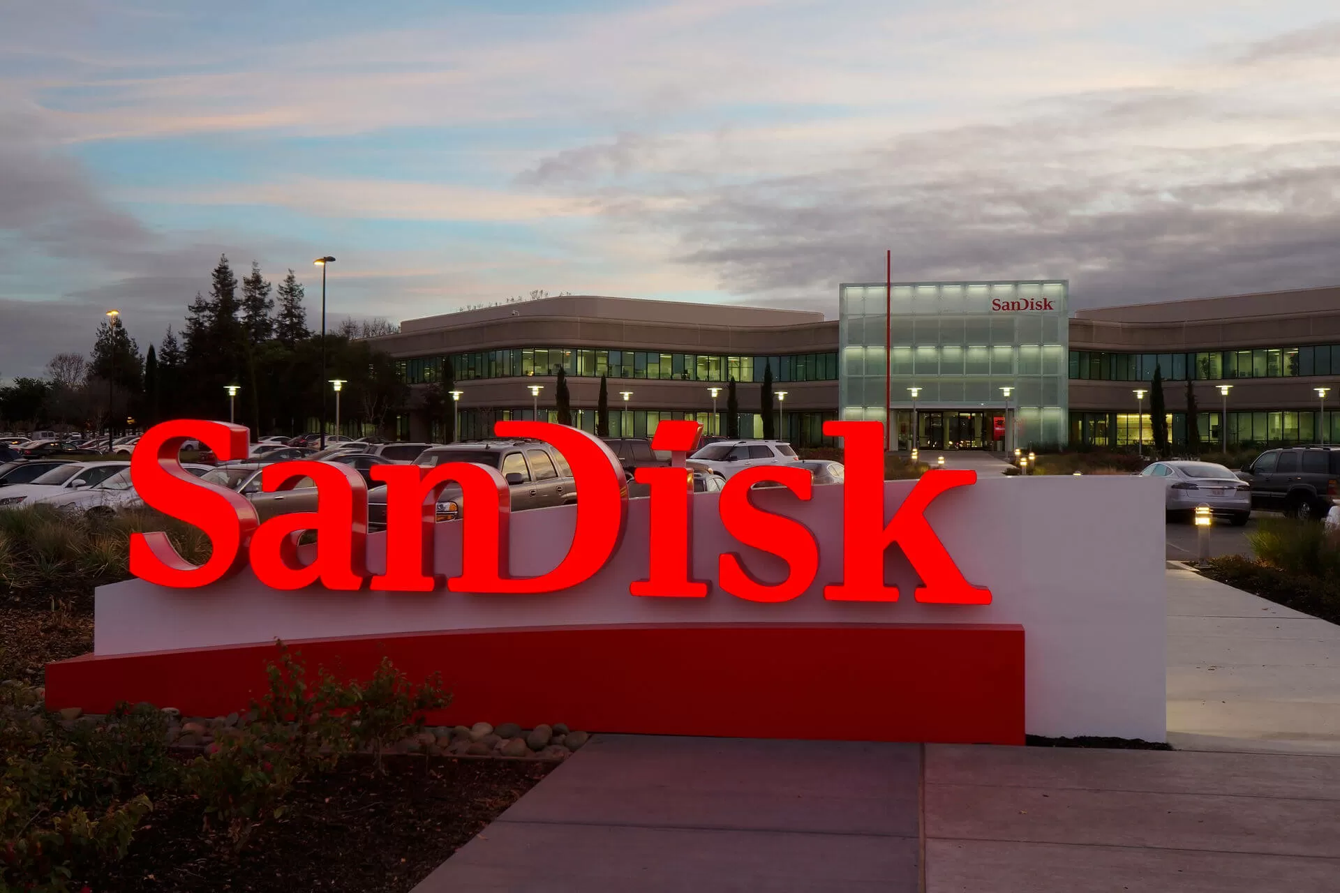 Новый SSD Gen5 от SanDisk: скорость 14 000 МБ/с при потреблении всего 7 Вт