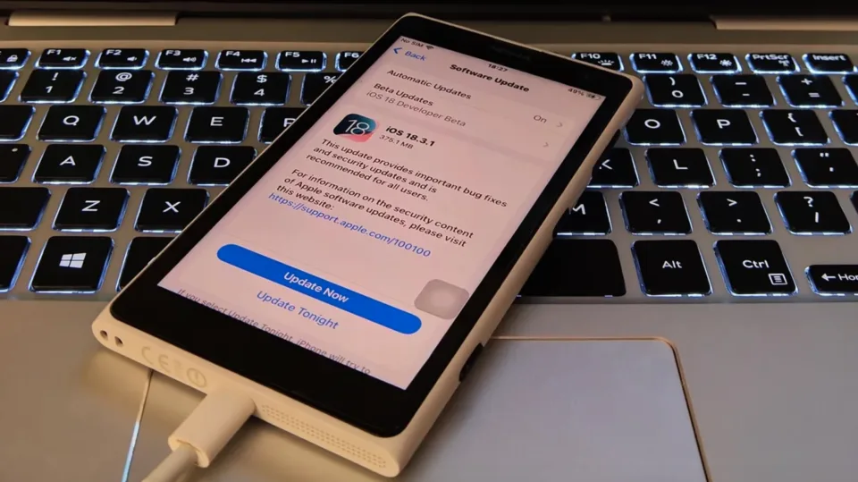 Невероятный эксперимент: iPhone SE и Nokia Lumia — что из этого вышло?