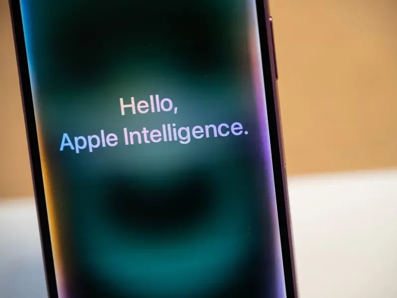 новый Siri может не выйти в срок