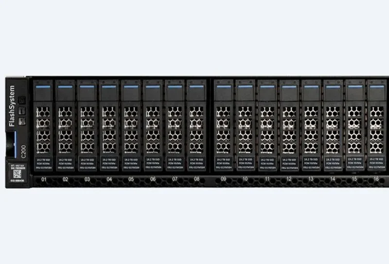 новый FlashSystem C200 обещает в 10 раз больше скорости!